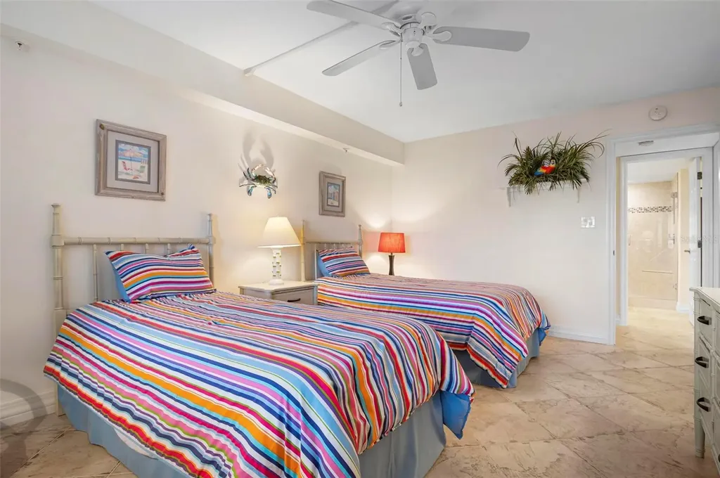 840 The Esplanade N Venice FL 34285