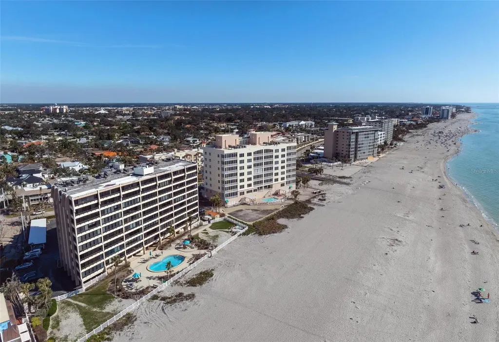 840 The Esplanade N Venice FL 34285