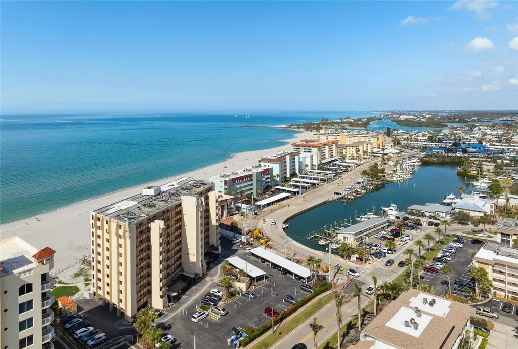 840 The Esplanade N Venice FL 34285