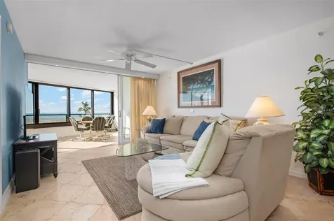 840 The Esplanade N Venice FL 34285