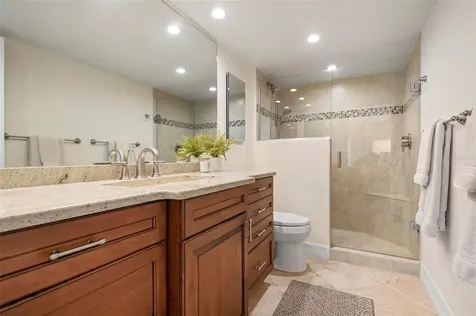 840 The Esplanade N Venice FL 34285