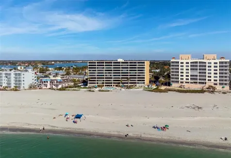 840 The Esplanade N Venice FL 34285