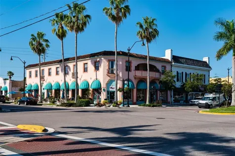 840 The Esplanade N Venice FL 34285