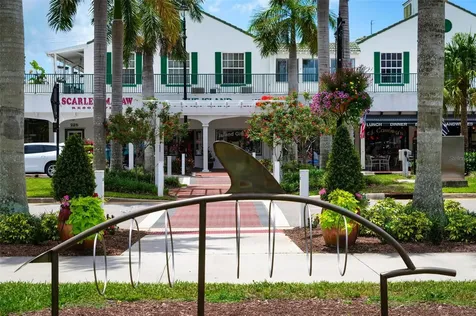 840 The Esplanade N Venice FL 34285