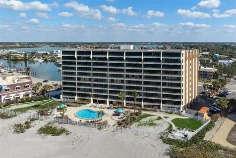 840 The Esplanade N Venice FL 34285