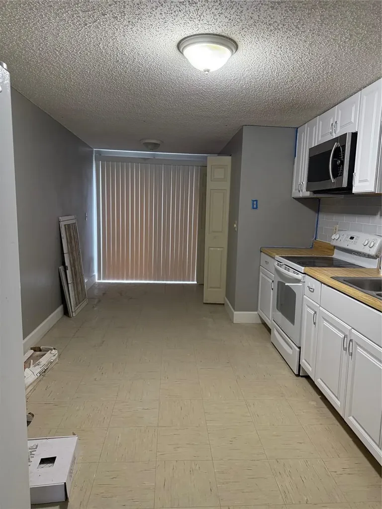 4212 78th Street W Bradenton FL 34209