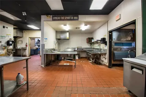 1152 Tamiami Trail Port Charlotte FL 33953