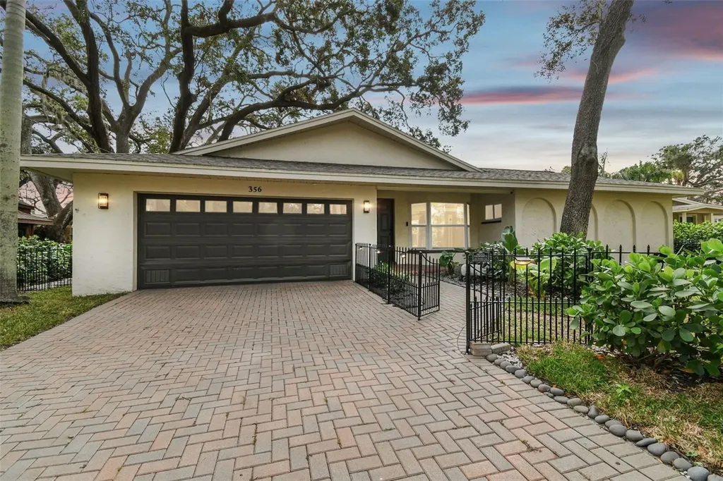 356 Grand Central Avenue Safety Harbor FL 34695