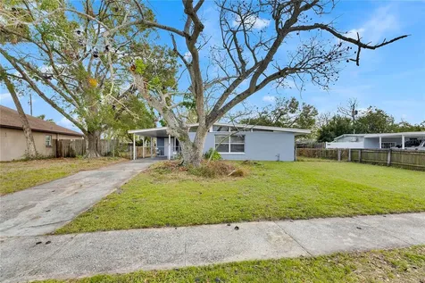 1434 Longwood Loop Tampa FL 33619