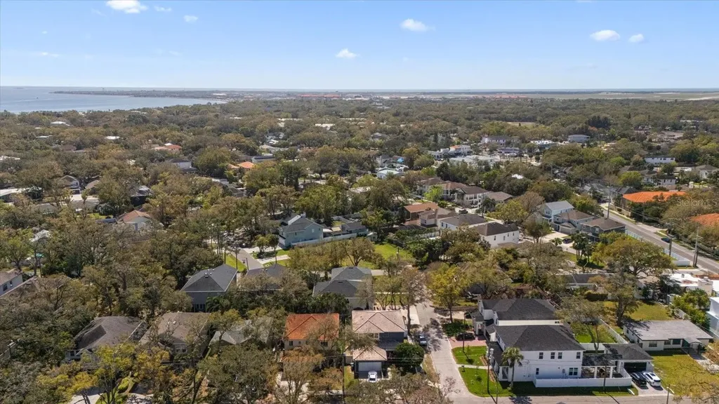 5801 S 2nd Street Tampa FL 33611