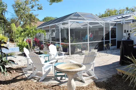 2695 68th Avenue S St Petersburg FL 33712