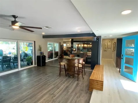 2695 68th Avenue S St Petersburg FL 33712