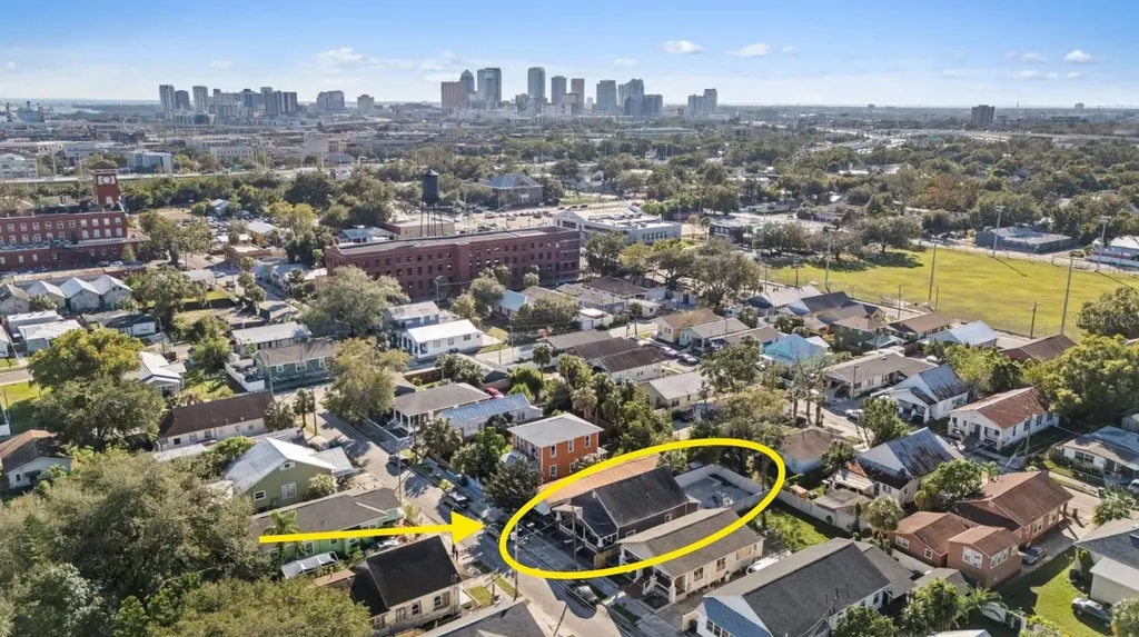 2912 N 16th Street Tampa FL 33605