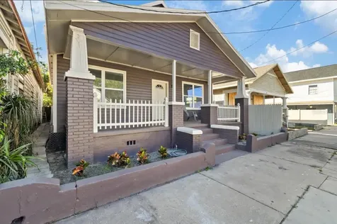 2912 N 16th Street Tampa FL 33605
