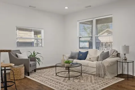2912 N 16th Street Tampa FL 33605