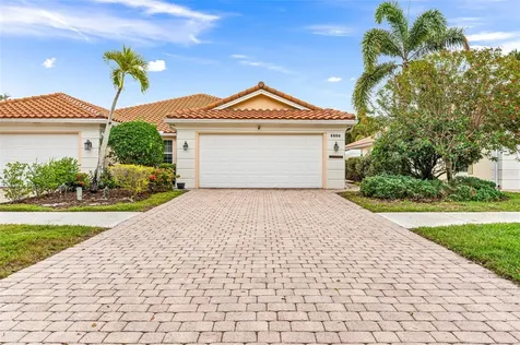 5508 Islandwalk Circle Naples FL 34119