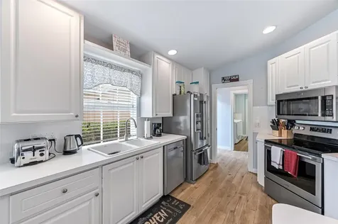 5508 Islandwalk Circle Naples FL 34119