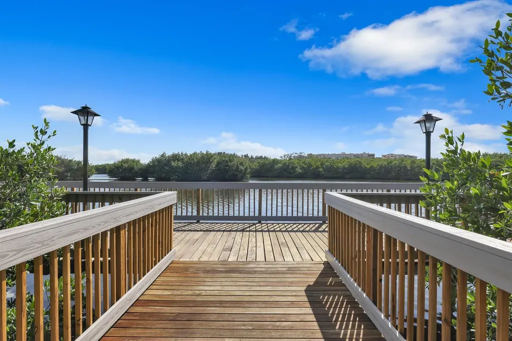 7398 Marathon Drive Seminole FL 33777