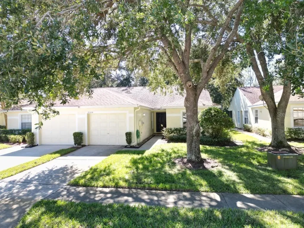 35324 Whispering Pines Drive Zephyrhills FL 33541