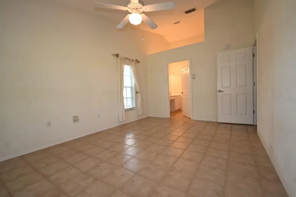 35324 Whispering Pines Drive Zephyrhills FL 33541