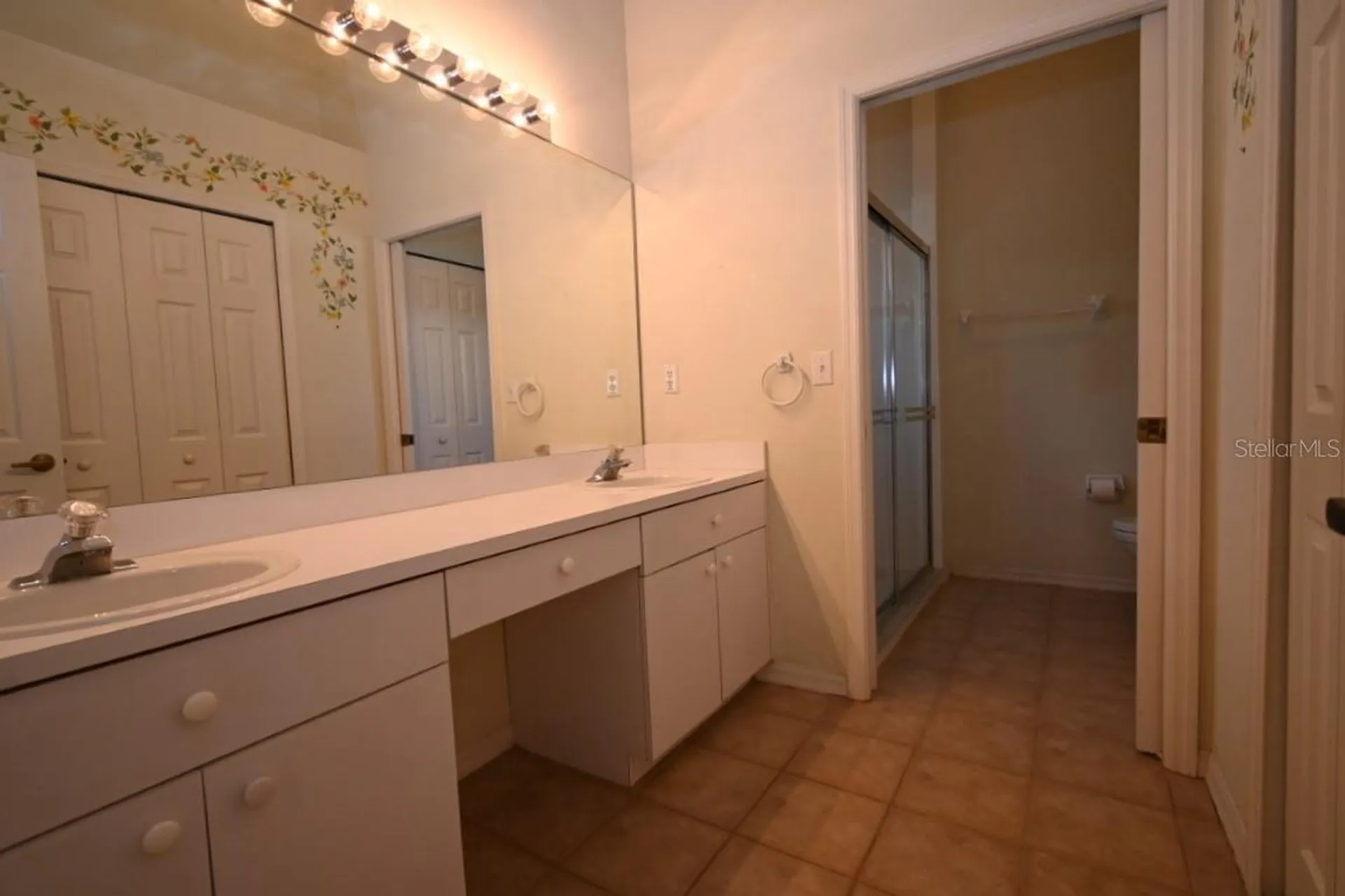 35324 Whispering Pines Drive Zephyrhills FL 33541