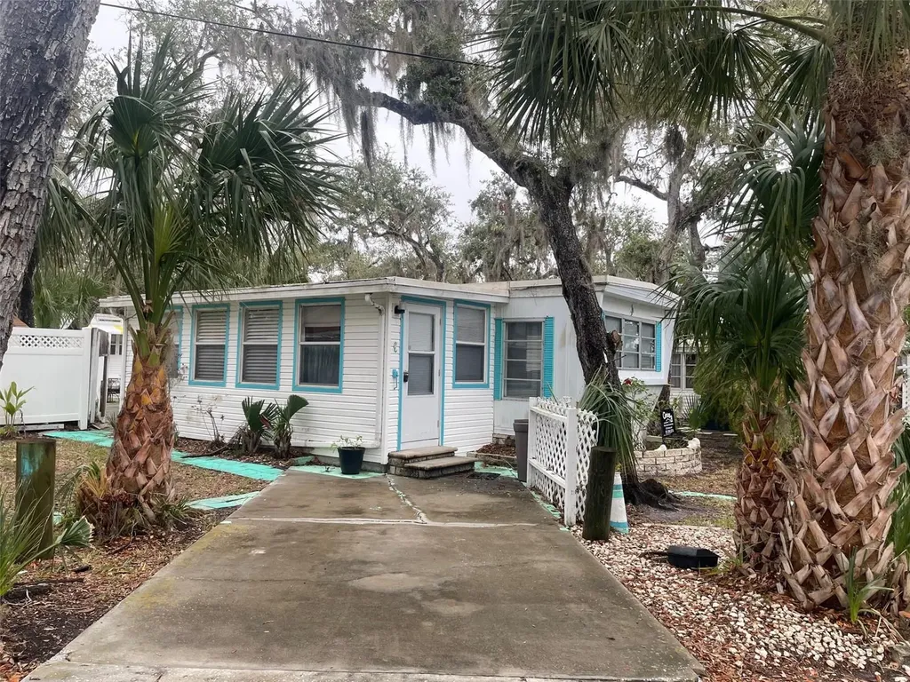 15010 113th Avenue Largo FL 33774
