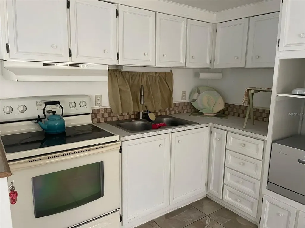 15010 113th Avenue Largo FL 33774