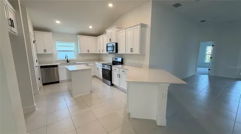 2500 Averland Loop North Port FL 34287