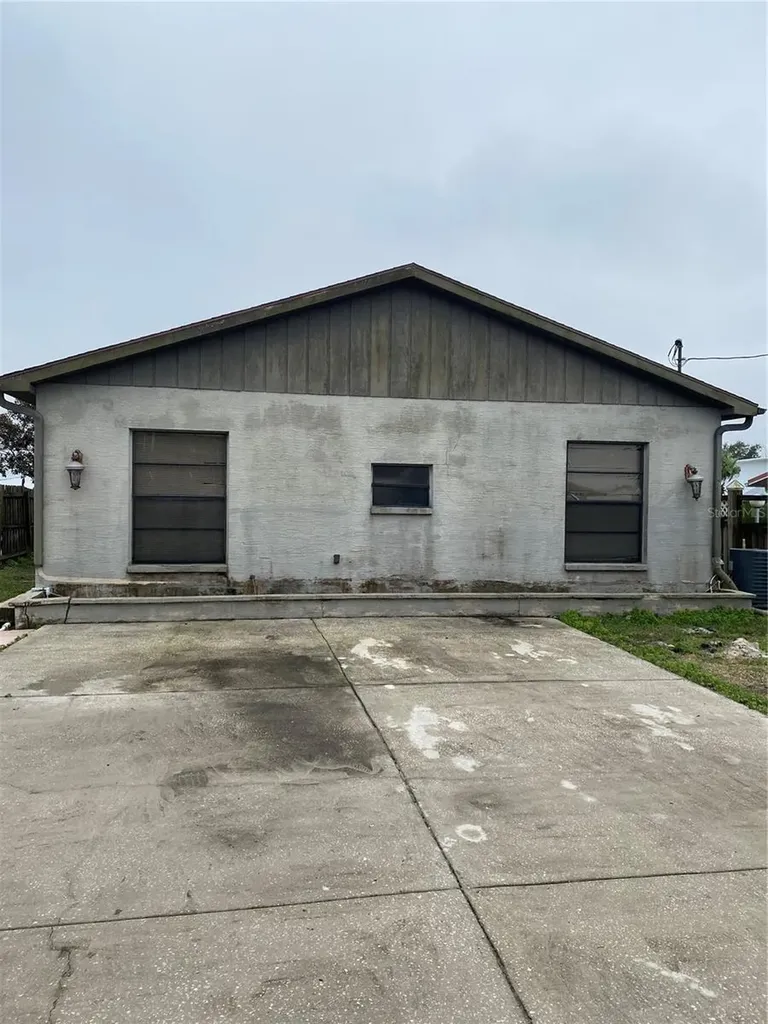 1842 Shady Lane Drive Lake Wales FL 33898