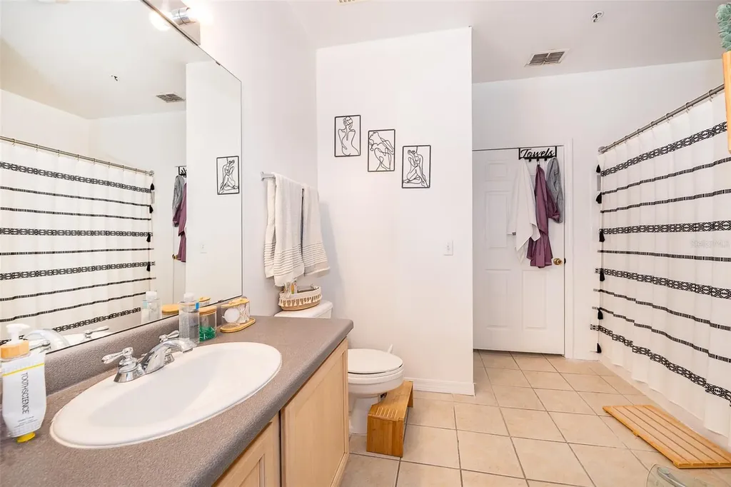6413 Astor Village Avenue Orlando FL 32835