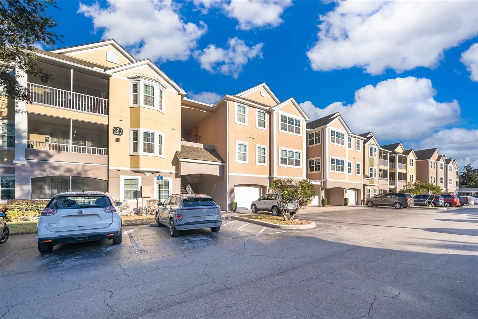 6413 Astor Village Avenue Orlando FL 32835