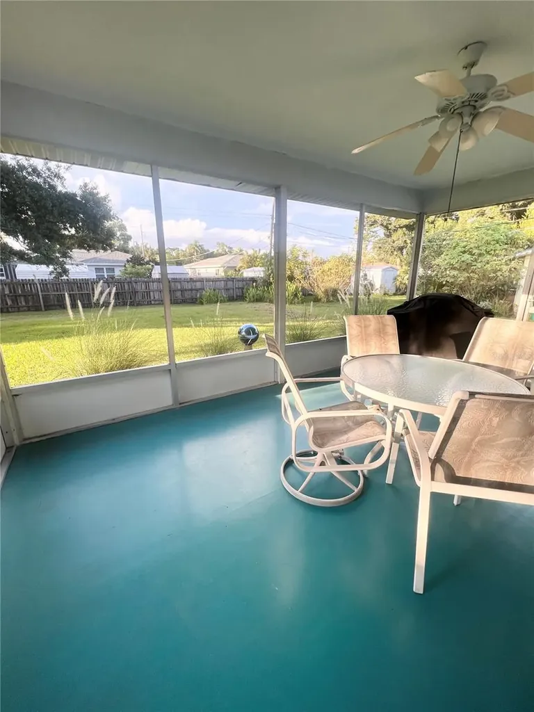 20362 Emerald Avenue Port Charlotte FL 33952