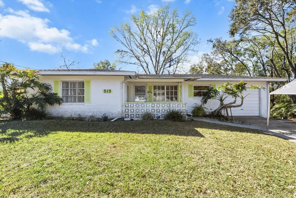 919 Columbia Lane Inverness FL 34452
