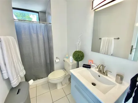 141 Plaza Virgen Gorda Luquillo PR 00773