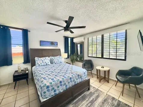 141 Plaza Virgen Gorda Luquillo PR 00773