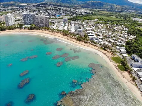 141 Plaza Virgen Gorda Luquillo PR 00773