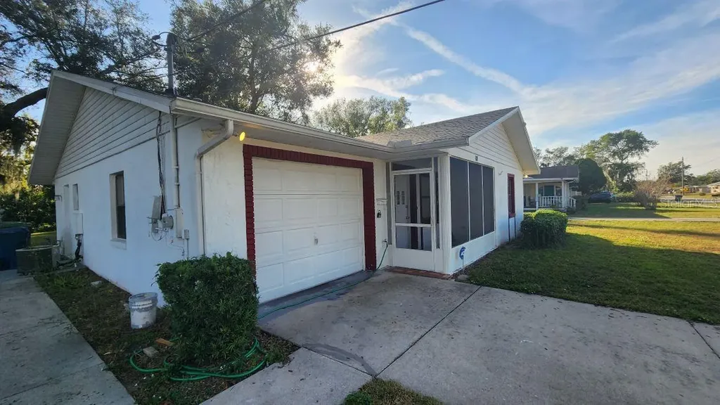 436 Avenue G SE Winter Haven FL 33880