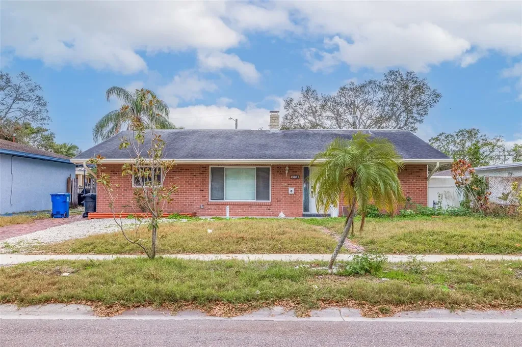 120 80th Avenue N St Petersburg FL 33702