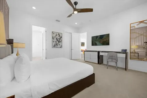 2137 Pine Oak Loop Davenport FL 33837