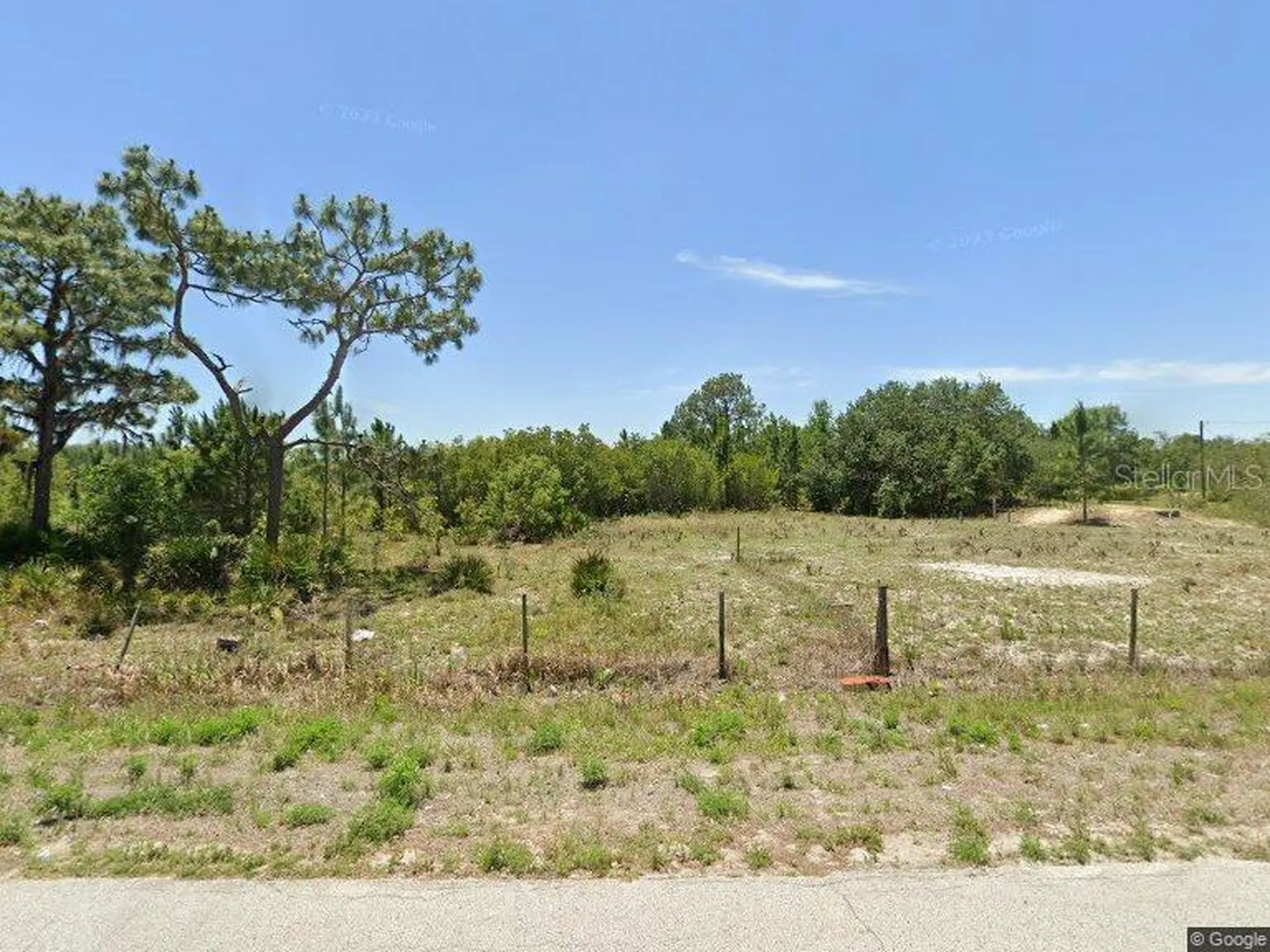 32 Oakridge Drive Frostproof FL 33843
