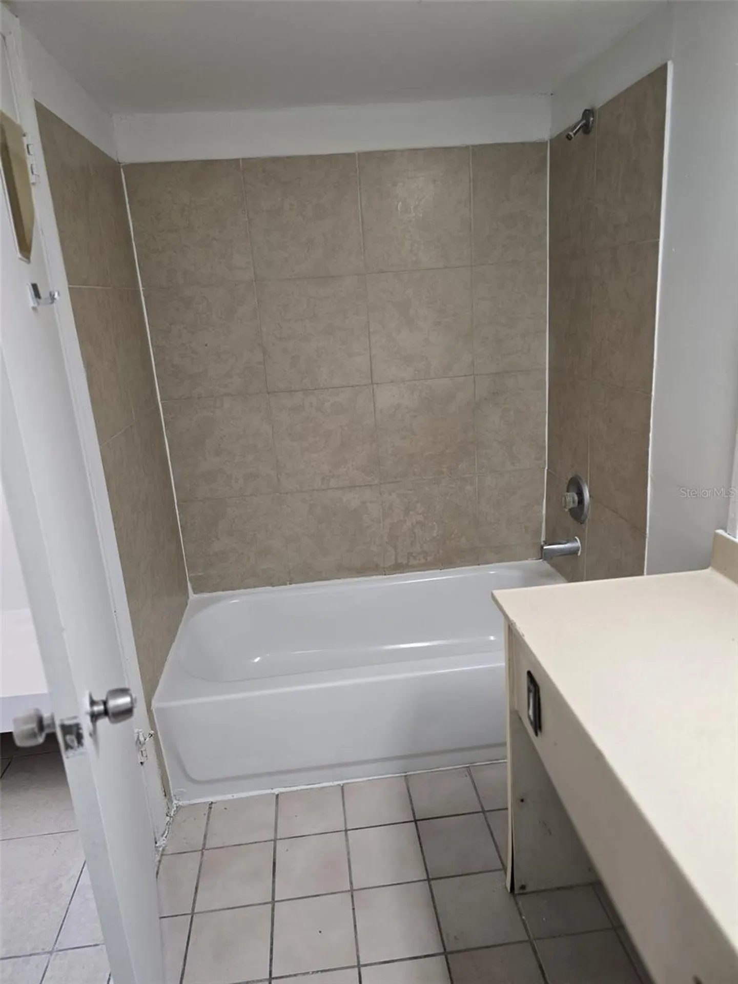 8421 S Orange Blossom Trail Orlando FL 32809