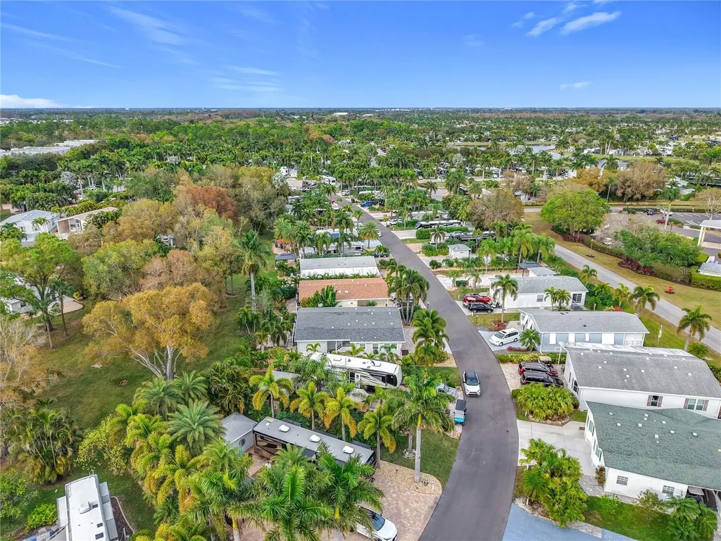 10047 Parkwood Drive Fort Myers FL 33905