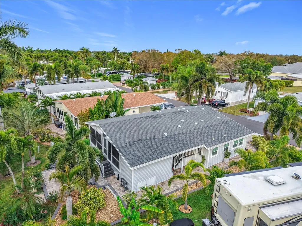 10047 Parkwood Drive Fort Myers FL 33905