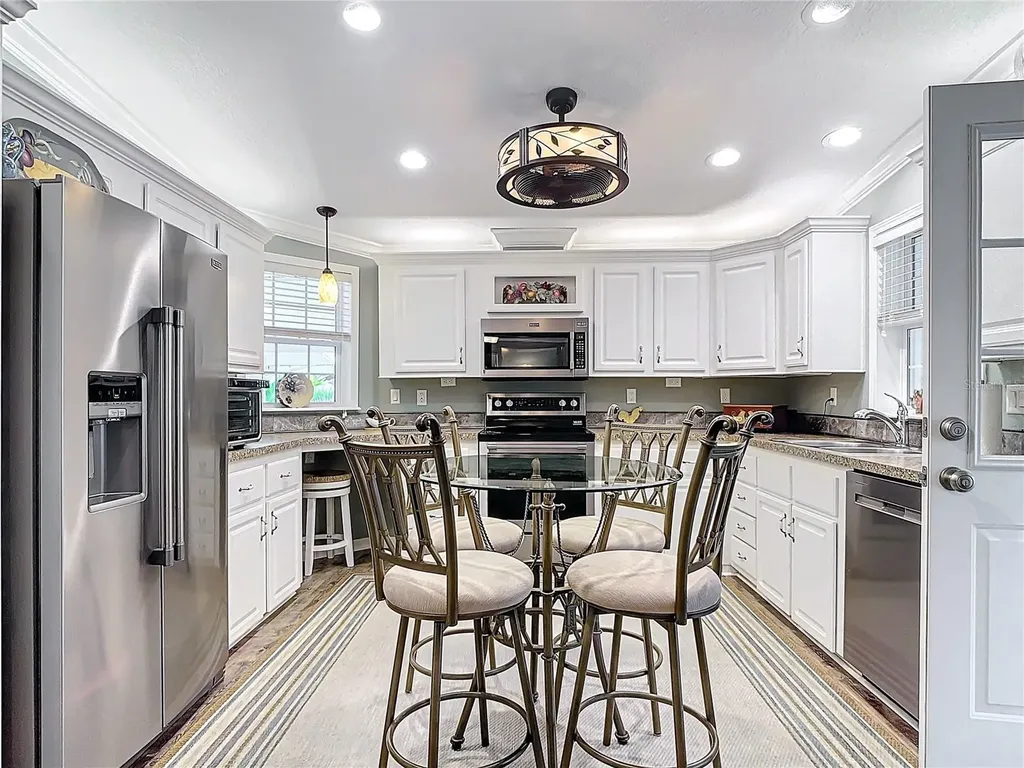 10047 Parkwood Drive Fort Myers FL 33905