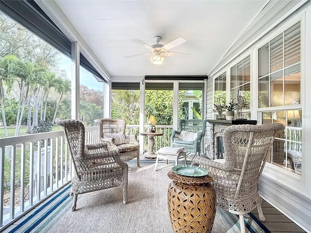 10047 Parkwood Drive Fort Myers FL 33905