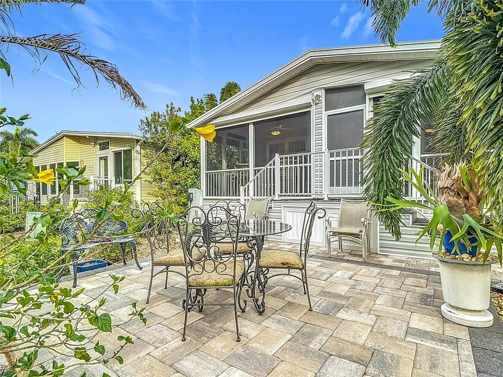 10047 Parkwood Drive Fort Myers FL 33905