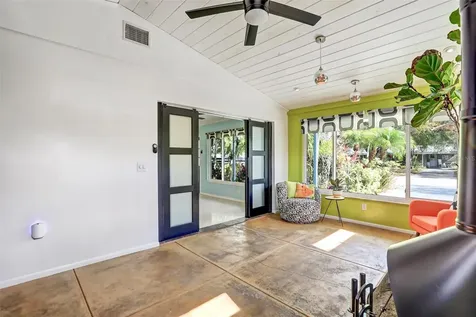 2135 Hyde Park Circle Sarasota FL 34239