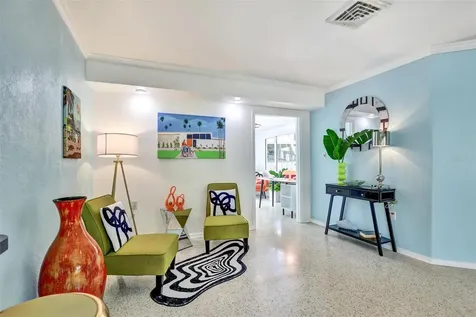 2135 Hyde Park Circle Sarasota FL 34239
