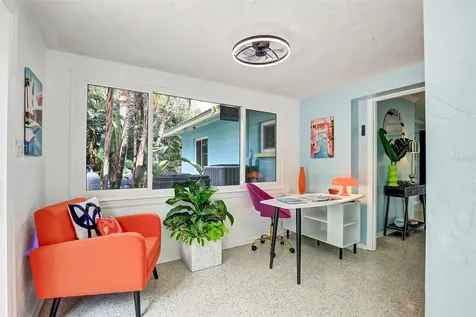 2135 Hyde Park Circle Sarasota FL 34239