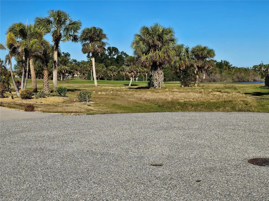 20 Clubhouse Court Rotonda West FL 33947